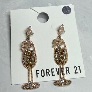 🚨3 for $15🚨 Forever 21 - Gold Tone & Pearl Champagne Glass Drop Earrings
